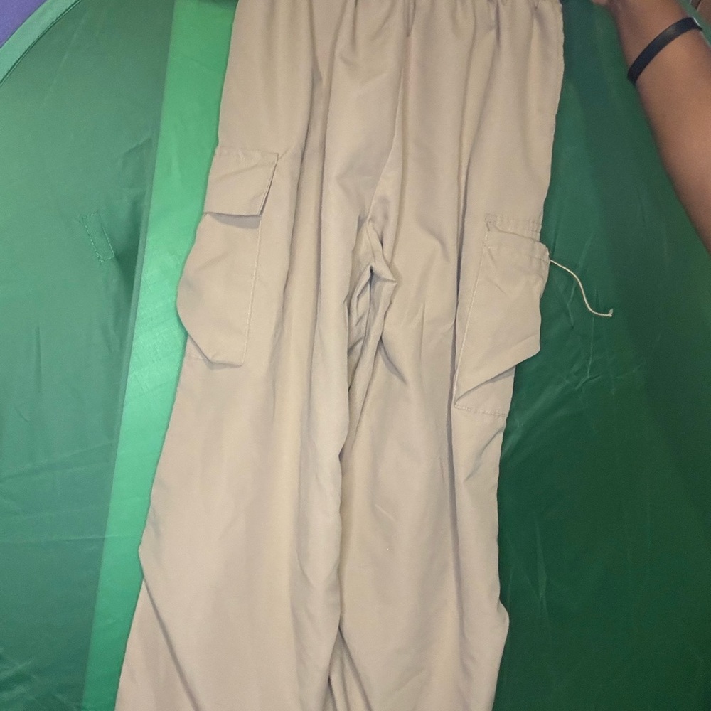 Women's Tan Cargo Pants